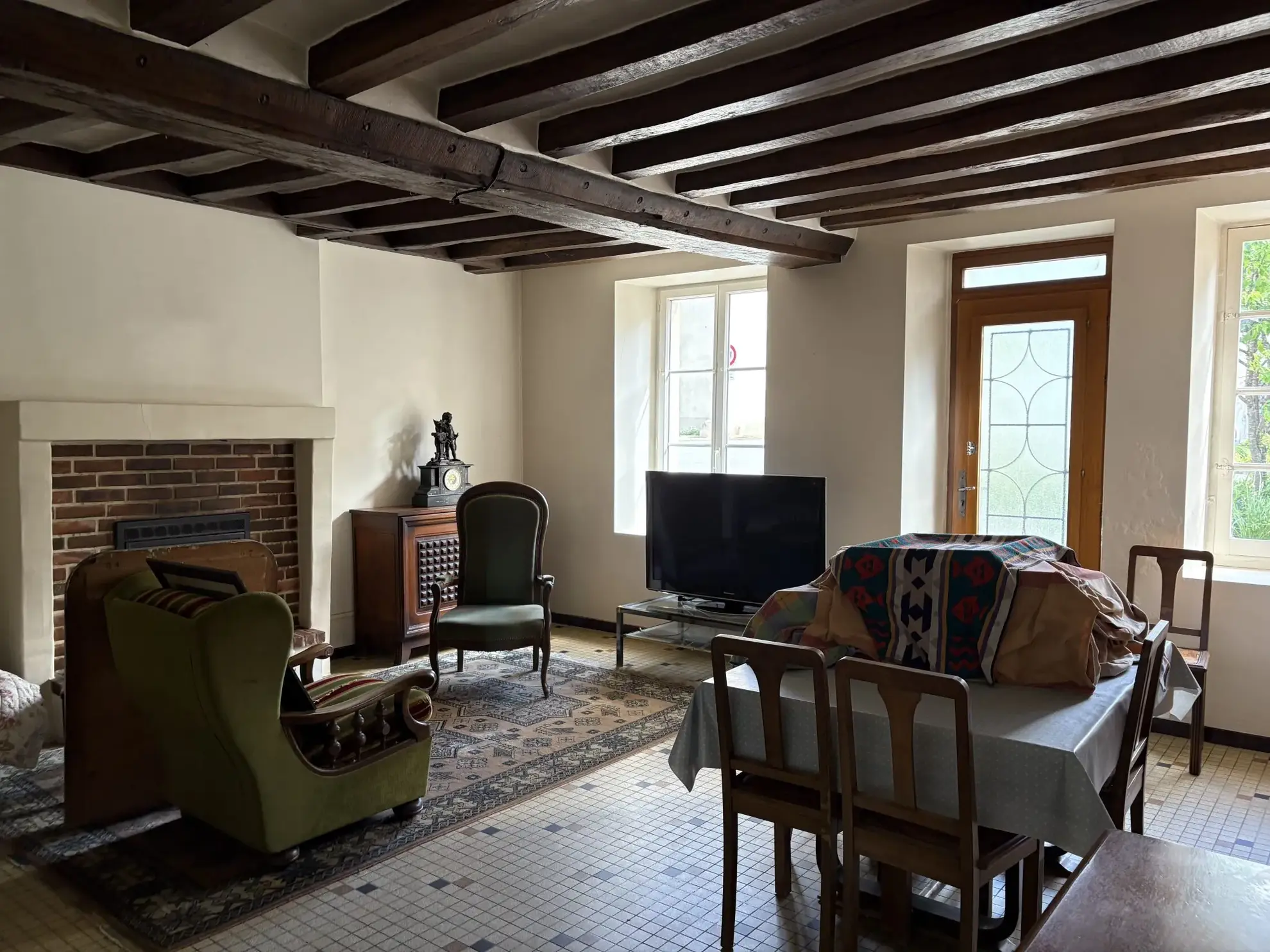 Maison de plain-pied à vendre à Aillières-Beauvoir avec jardin de 400 m² 
