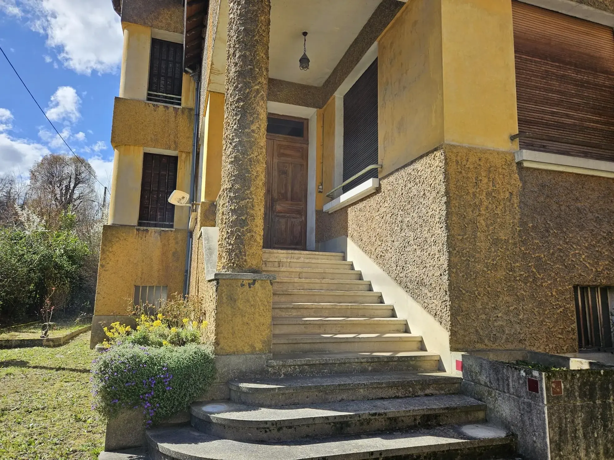 Appartement T5 avec jardin et grand sous-sol à Voiron 
