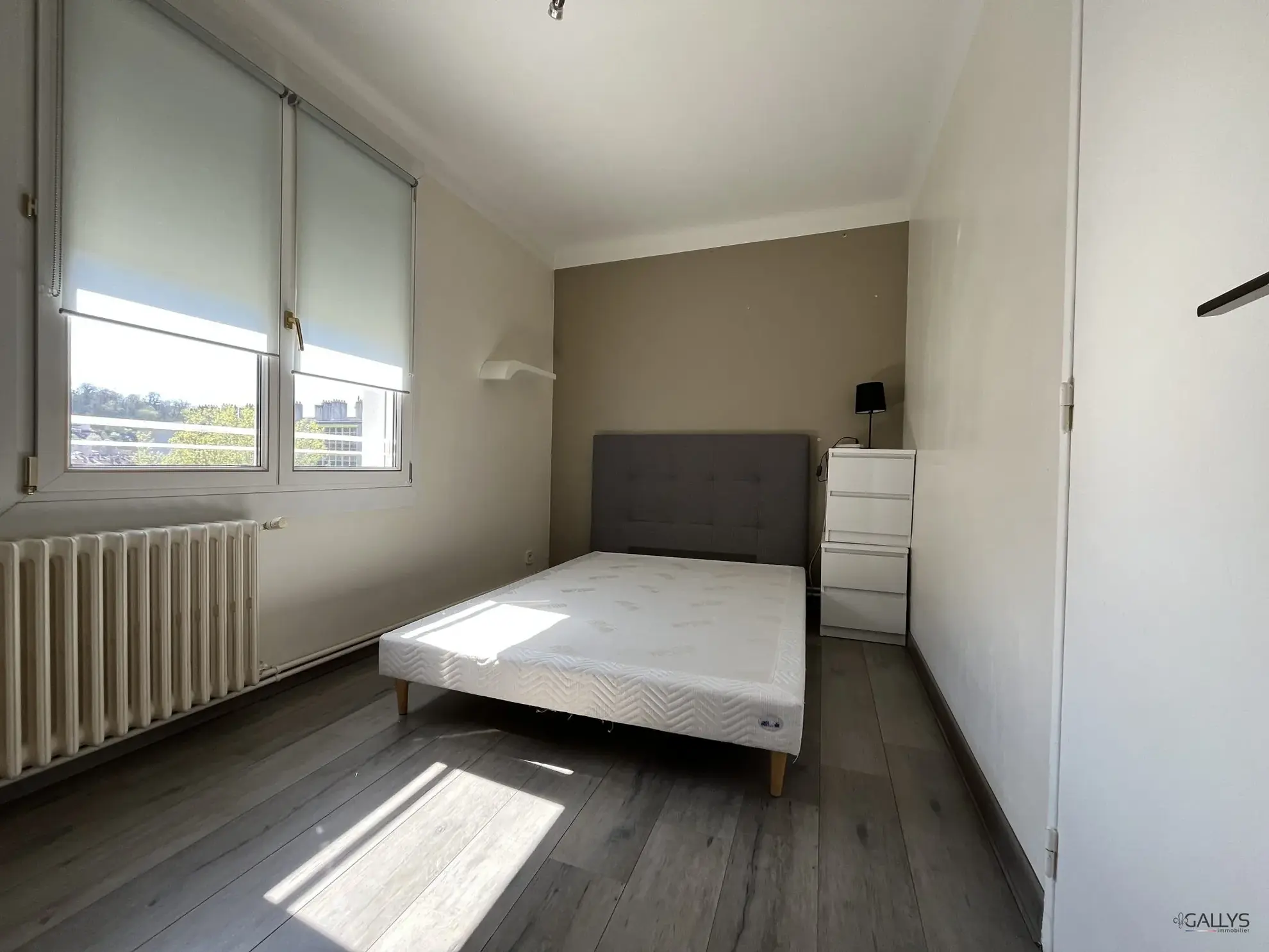 A vendre appartement T4 lumineux à Joeuf avec cave et balcon 