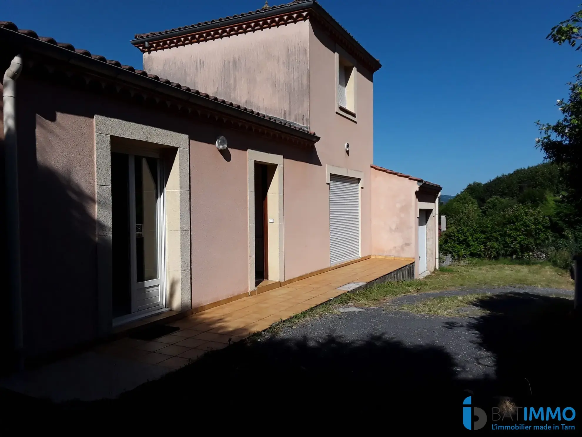 Villa individuelle avec 3 chambres et garage à Mazamet, Tarn 