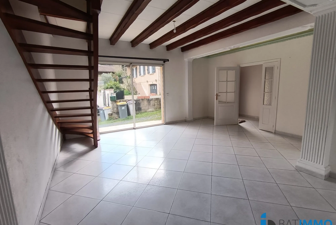 Villa individuelle avec 3 chambres et garage à Mazamet, Tarn 