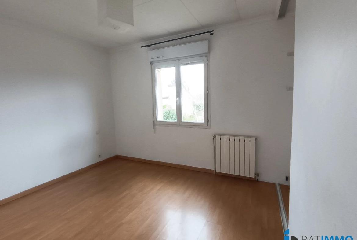 Villa individuelle avec 3 chambres et garage à Mazamet, Tarn 