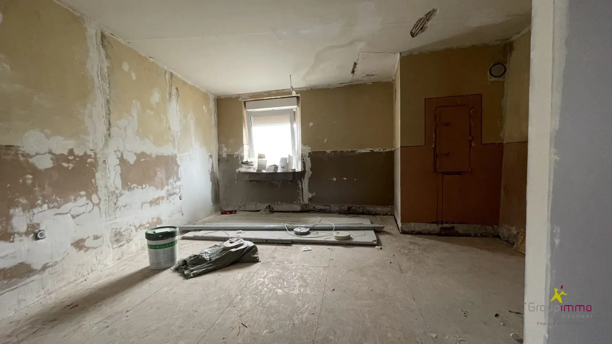 Maison à rénover de 137 m² avec garage et dépendance à Saales 