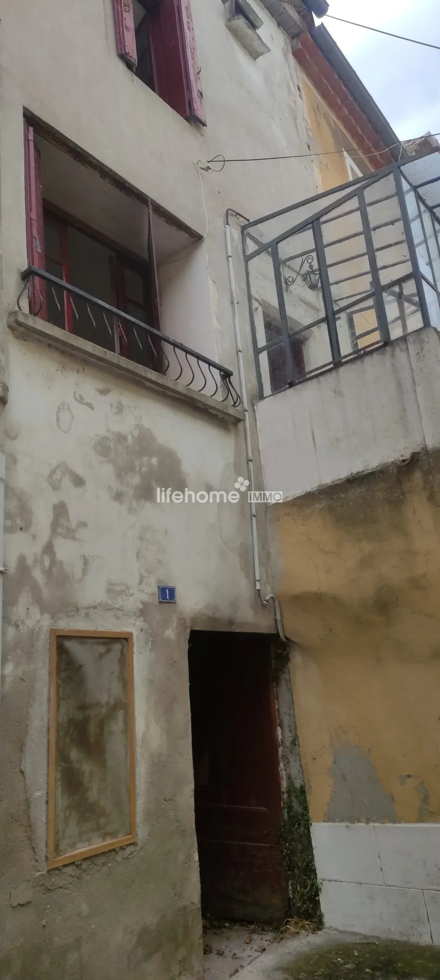Maison à rénover T3 à Saint-Étienne-Estréchoux, proche Bédarieux 