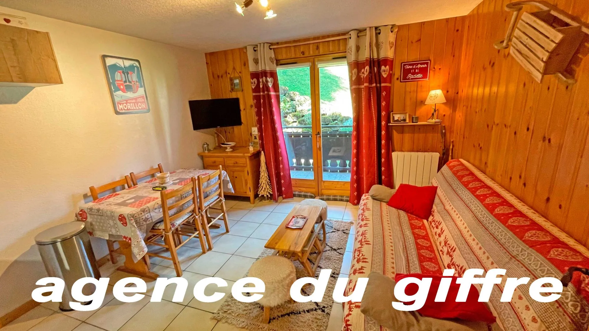 Appartement 2 pièces à vendre à Morillon, résidence 'Clos des Oursons' avec jardin et cave 