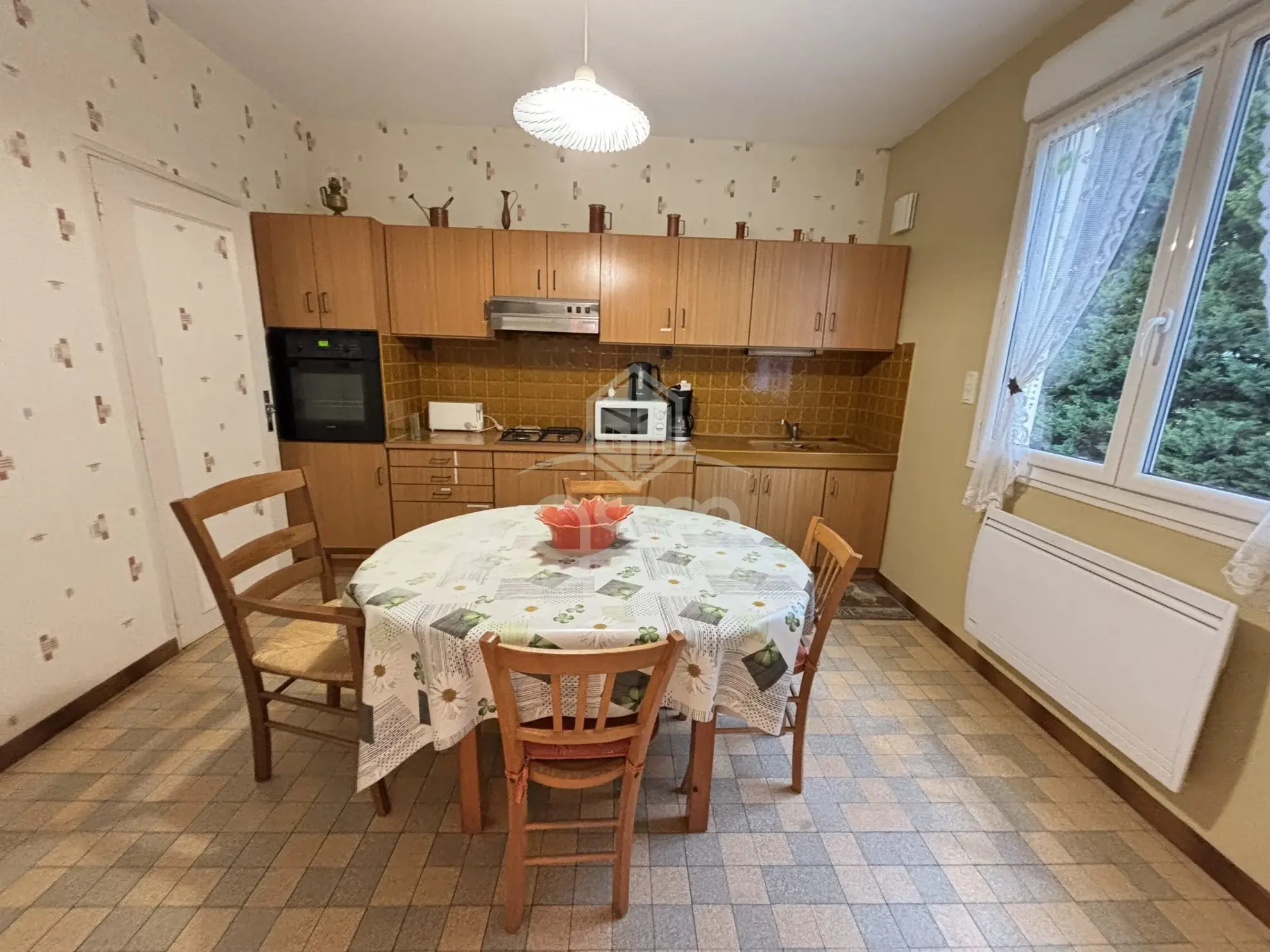 Maison à vendre proche centre-ville avec travaux à La Celle-Saint-Avant 