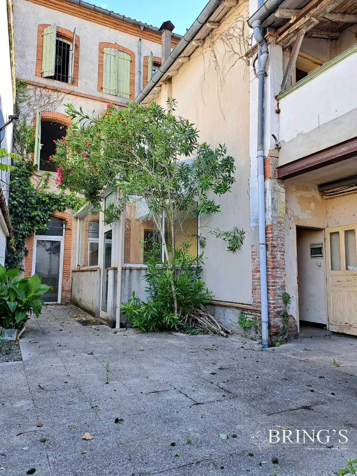 Immeuble de 185 m² en plein centre de Saint-Nicolas avec forte valeur patrimoniale 