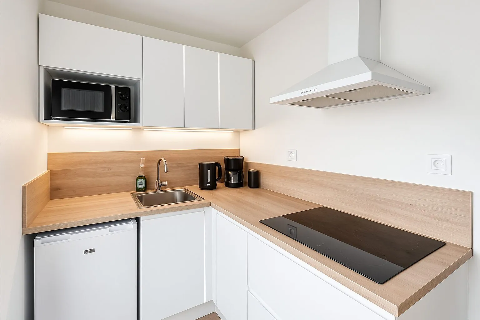 Studio meublé lumineux à vendre à Cholet pour investissement locatif 