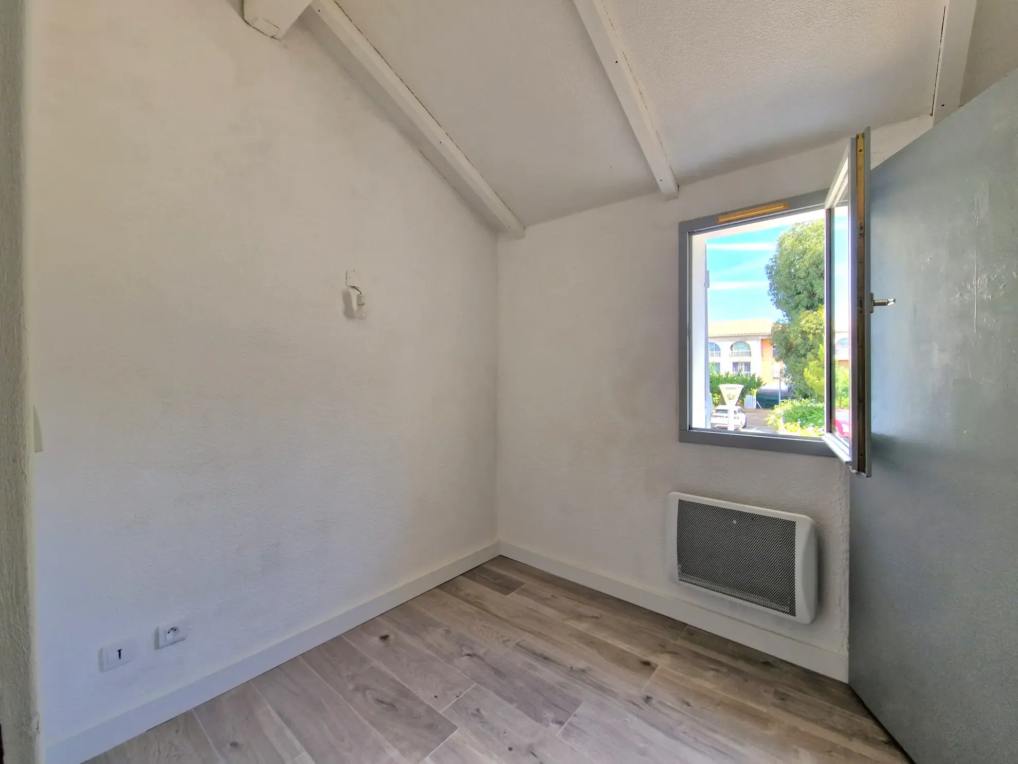 Charmante villa de 42 m² à La Seyne-sur-Mer avec terrasse et jardin - Quartier Mar-Vivo 