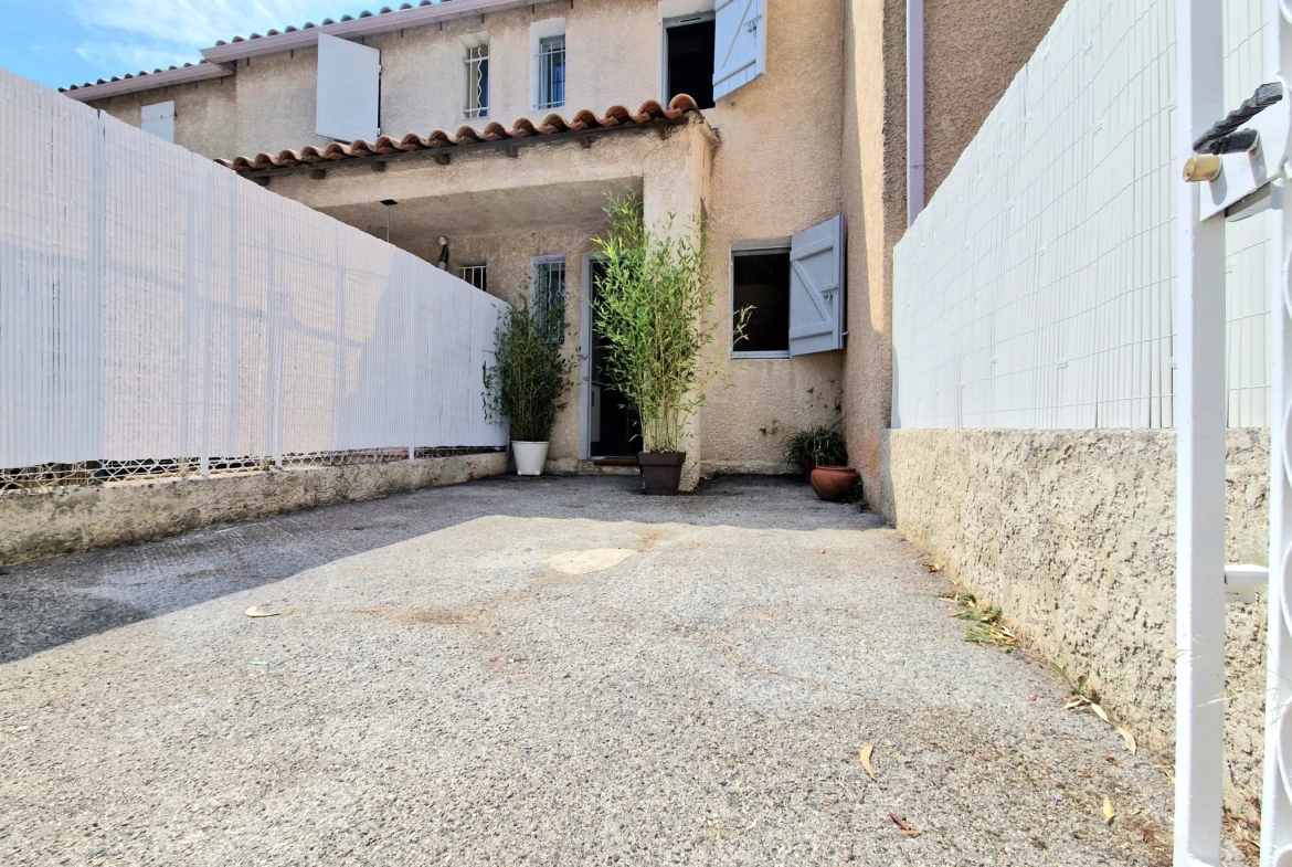 Charmante villa de 42 m² à La Seyne-sur-Mer avec terrasse et jardin - Quartier Mar-Vivo 