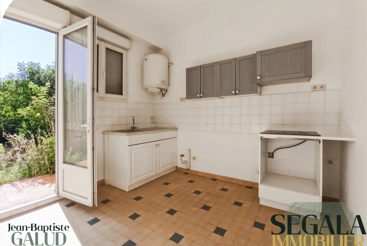 Maison avec appartement indépendant à vendre à Blaye les Mines 