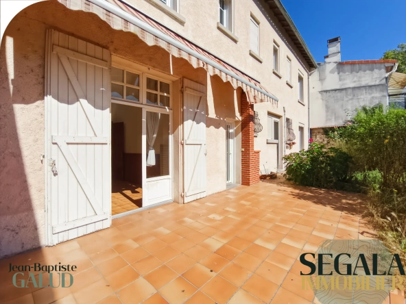 Maison avec appartement indépendant à vendre à Blaye les Mines