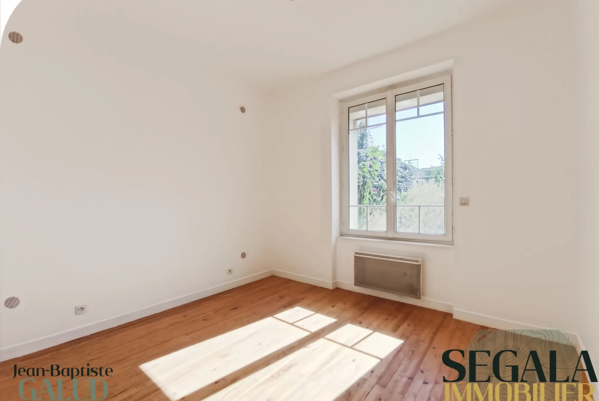 Maison avec appartement indépendant à vendre à Blaye les Mines 