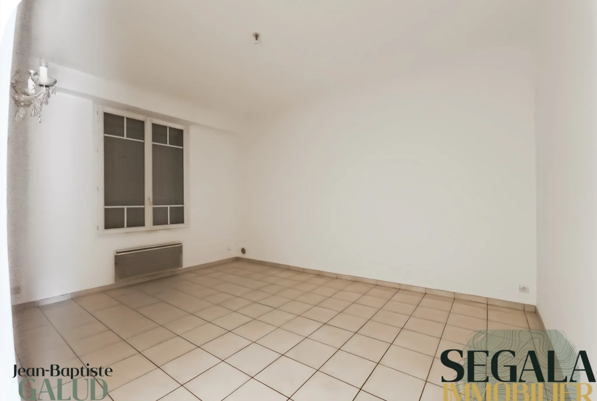 Maison avec appartement indépendant à vendre à Blaye les Mines 