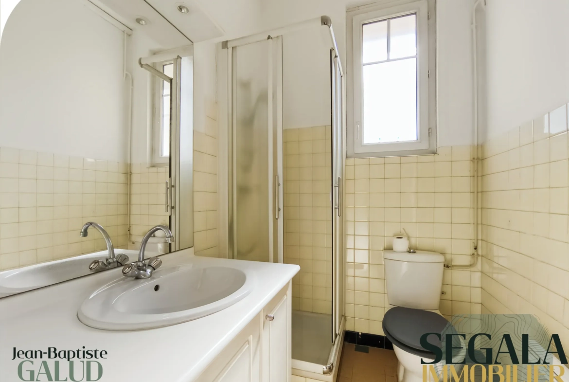 Maison avec appartement indépendant à vendre à Blaye les Mines 