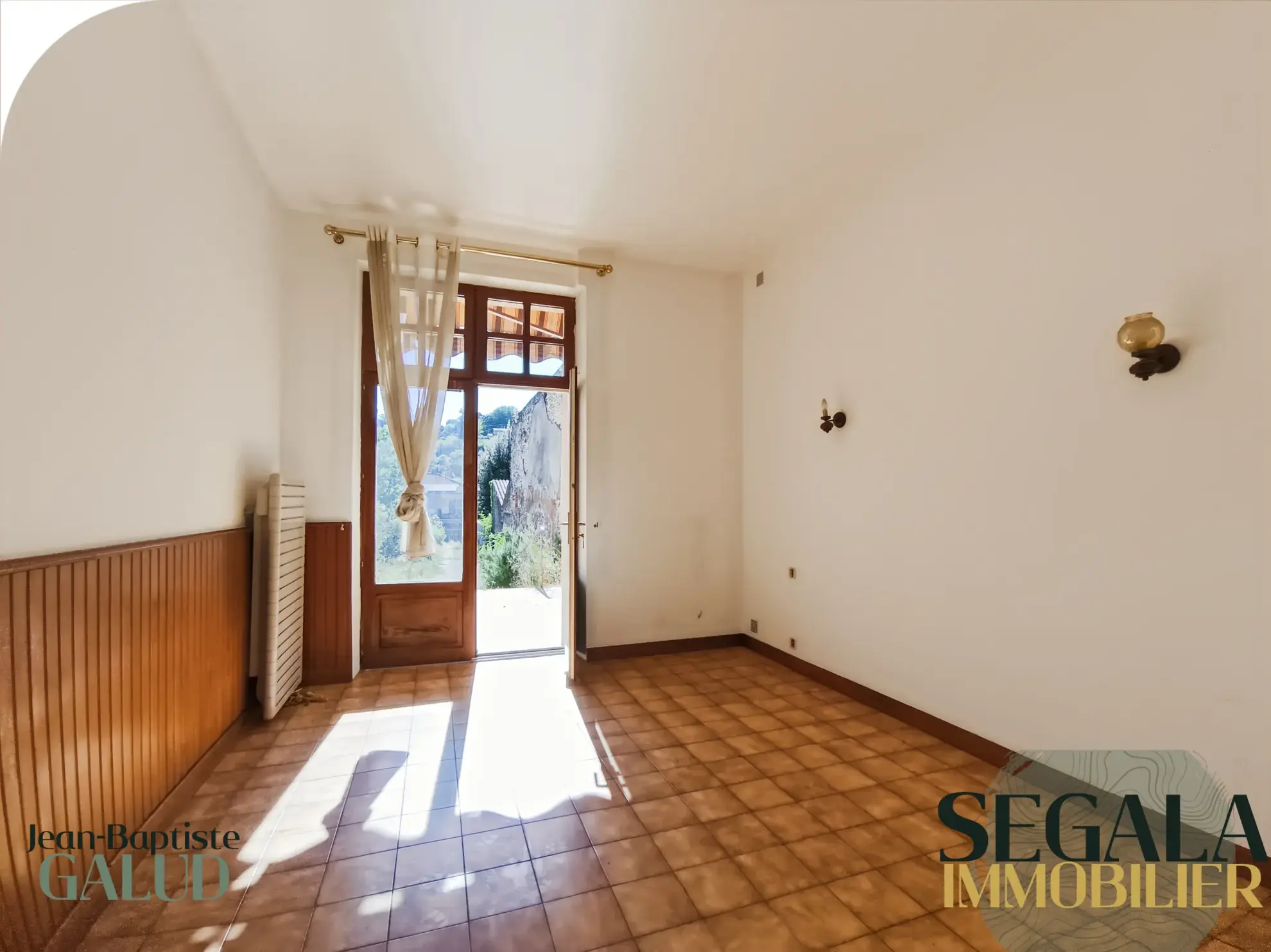 Maison avec appartement indépendant à vendre à Blaye les Mines 