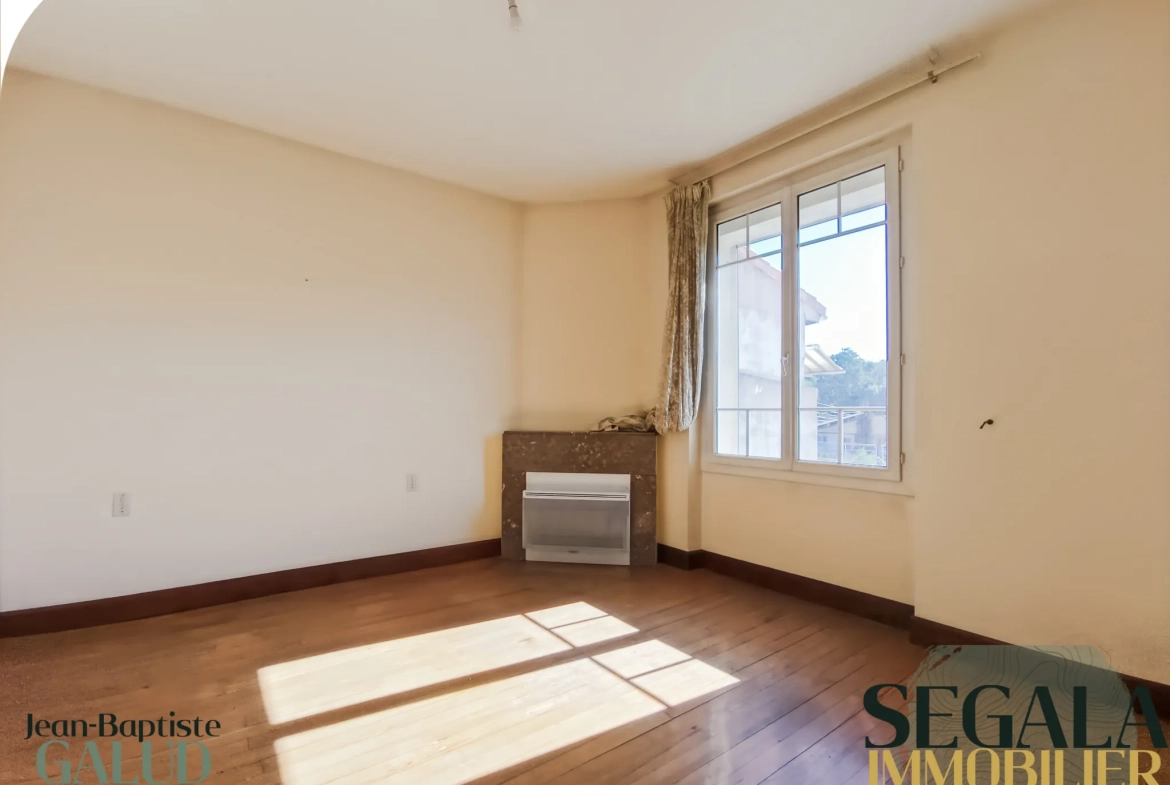 Maison avec appartement indépendant à vendre à Blaye les Mines 