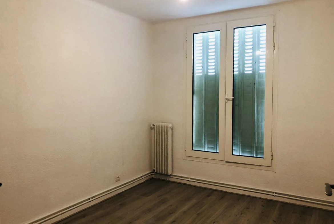 Appartement T3 à vendre à Perpignan avec vue campagne et balcon – 60,16 m² 