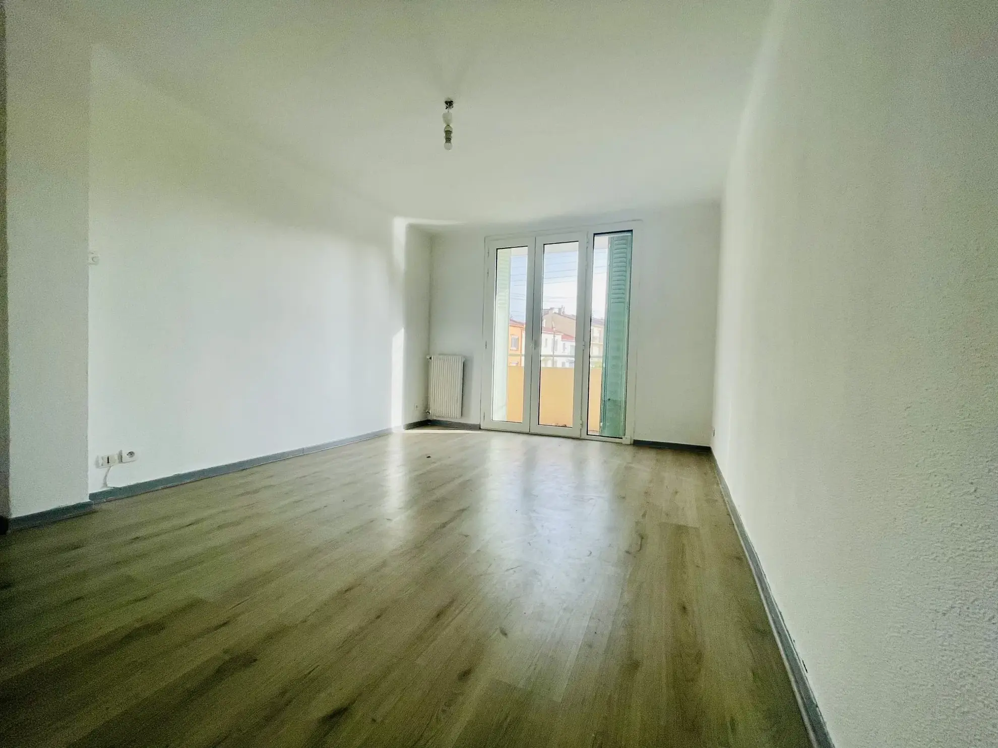Appartement T3 à vendre à Perpignan avec vue campagne et balcon – 60,16 m² 