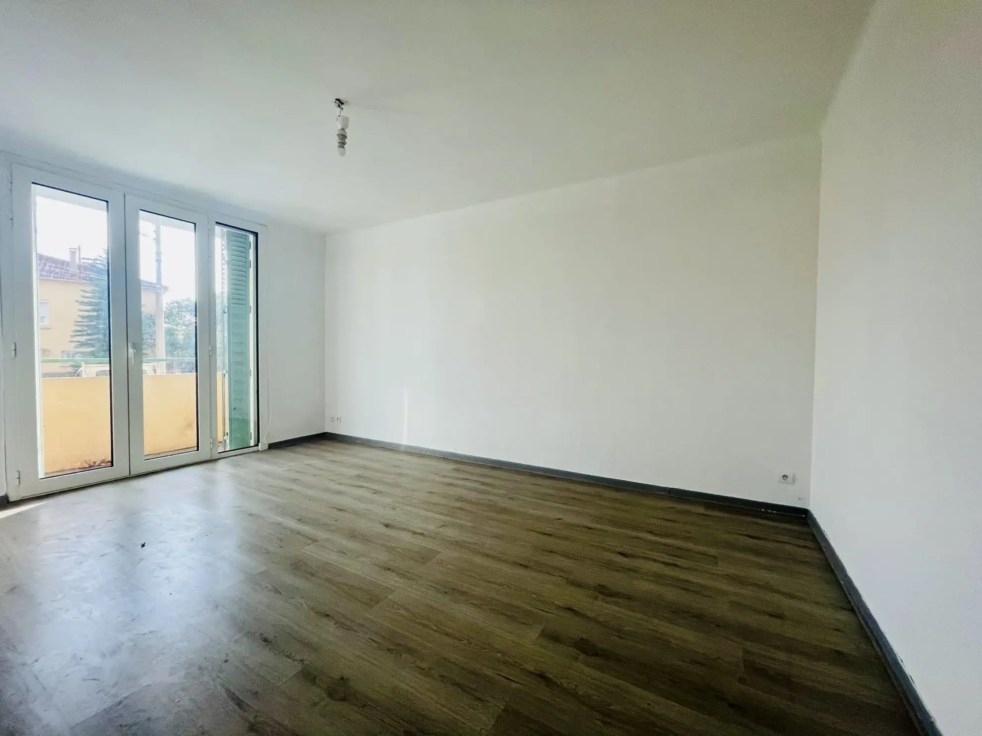 Appartement T3 à vendre à Perpignan avec vue campagne et balcon – 60,16 m² 