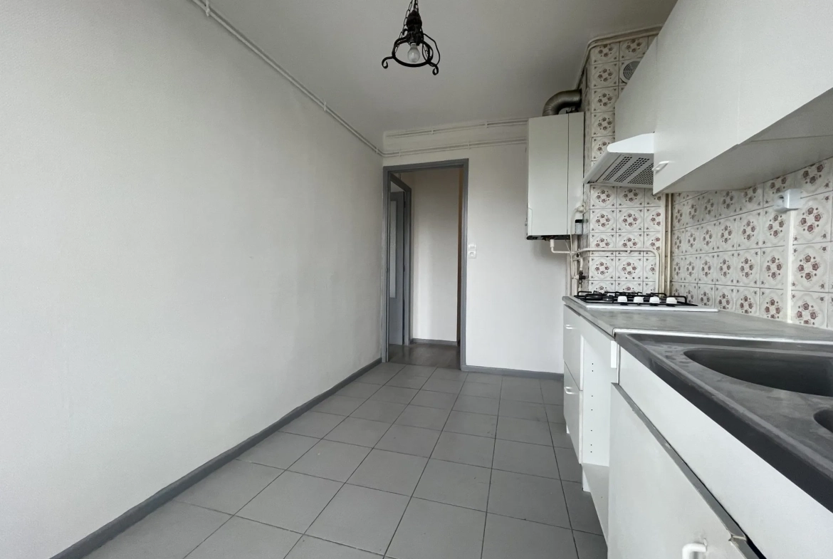 Appartement T3 à vendre à Perpignan avec vue campagne et balcon – 60,16 m² 