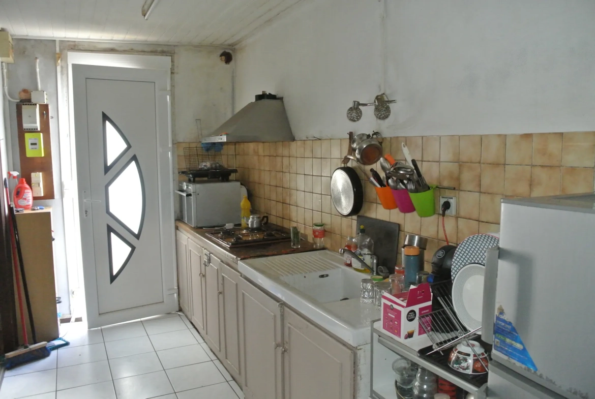 Maison de ville à Marmande avec 1 chambre – Idéale investissement ou premier achat 