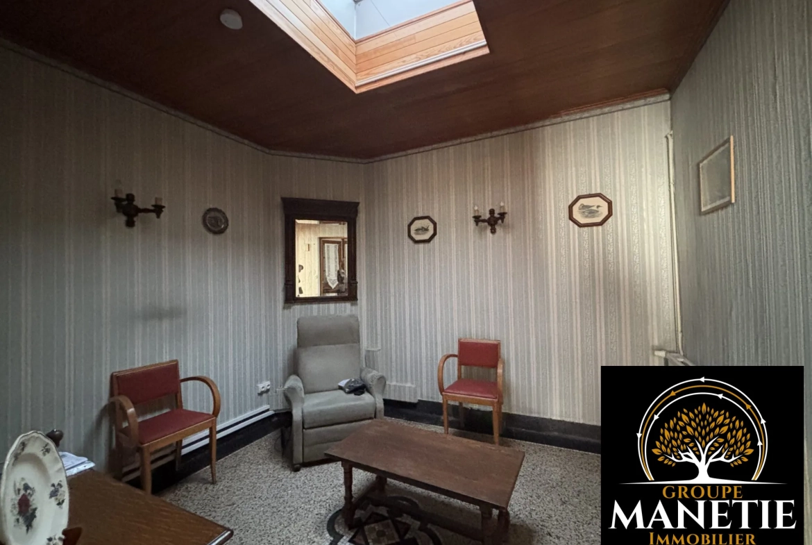 Maison de ville à rénover de 87 m² avec terrasse et jardin à Achicourt 