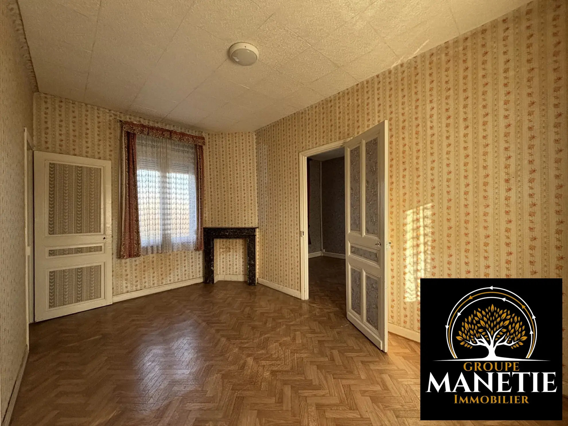 Maison de ville à rénover de 87 m² avec terrasse et jardin à Achicourt 