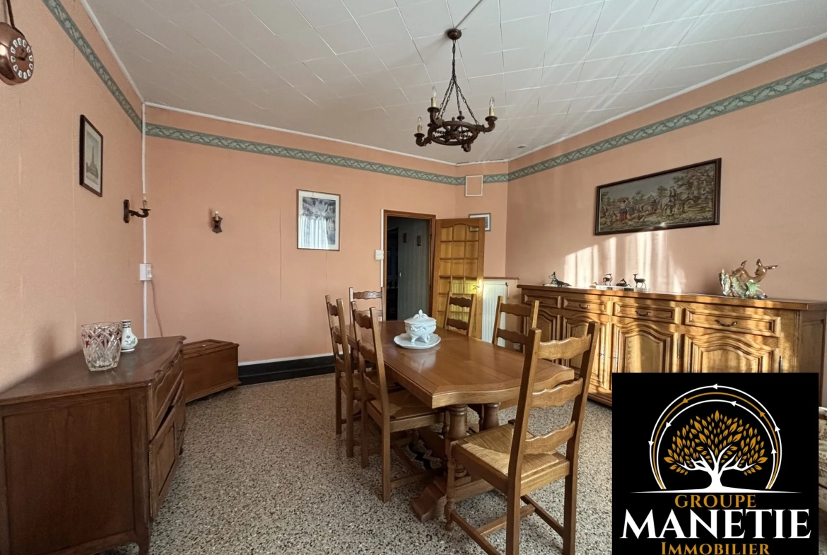 Maison de ville à rénover de 87 m² avec terrasse et jardin à Achicourt 