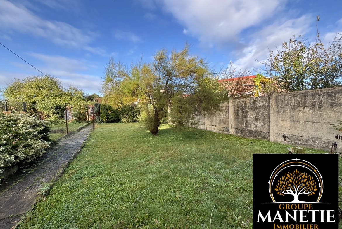 Maison de ville à rénover de 87 m² avec terrasse et jardin à Achicourt 