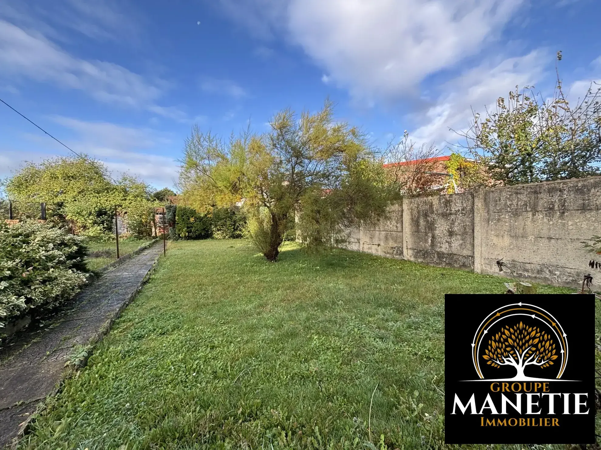 Maison de ville à rénover de 87 m² avec terrasse et jardin à Achicourt 