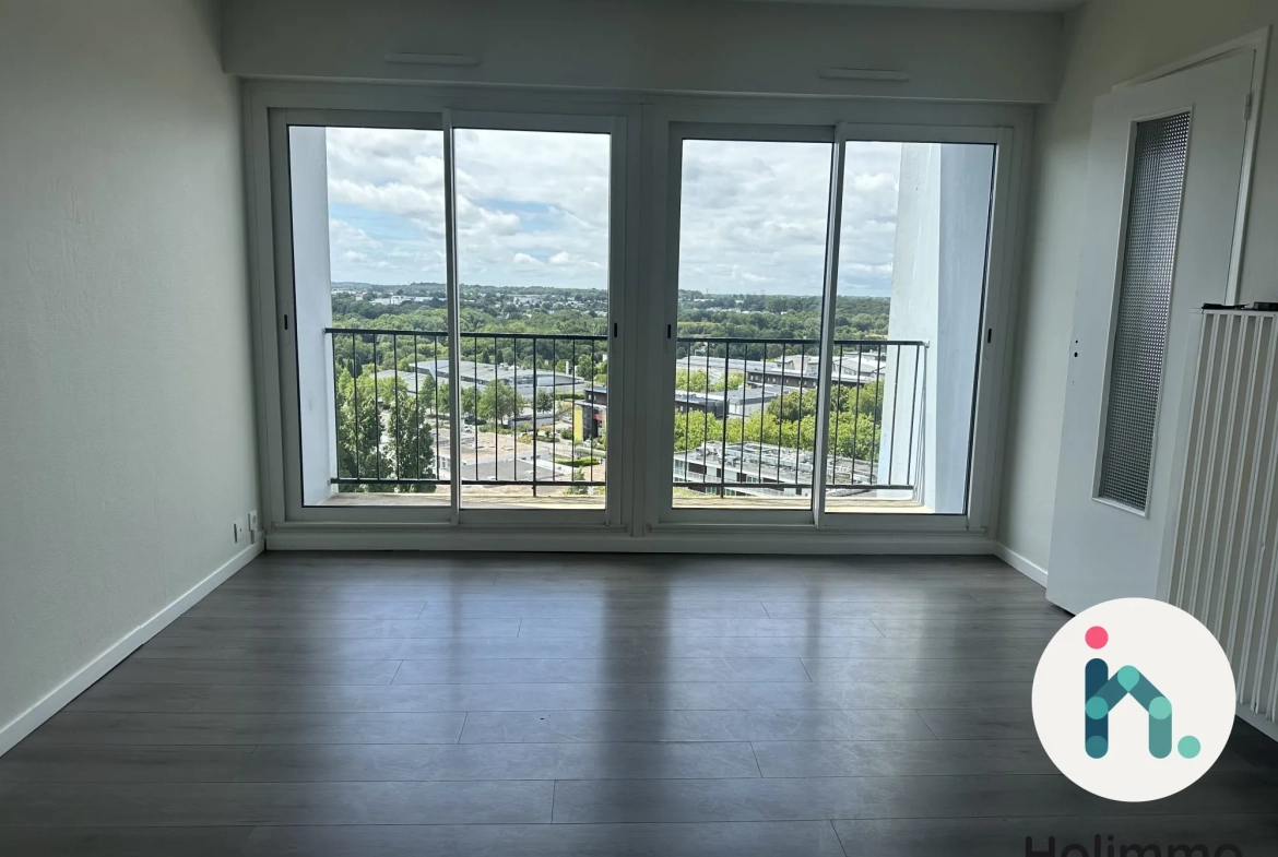 Appartement T3 à vendre à Vannes avec balcon et cave - Quartier dynamique 