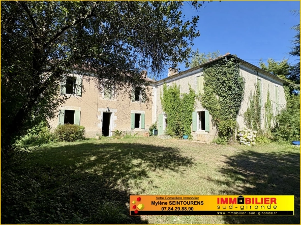 Charme d'une maison en pierre avec dépendances à Aillas - 176 m² habitables à rénover