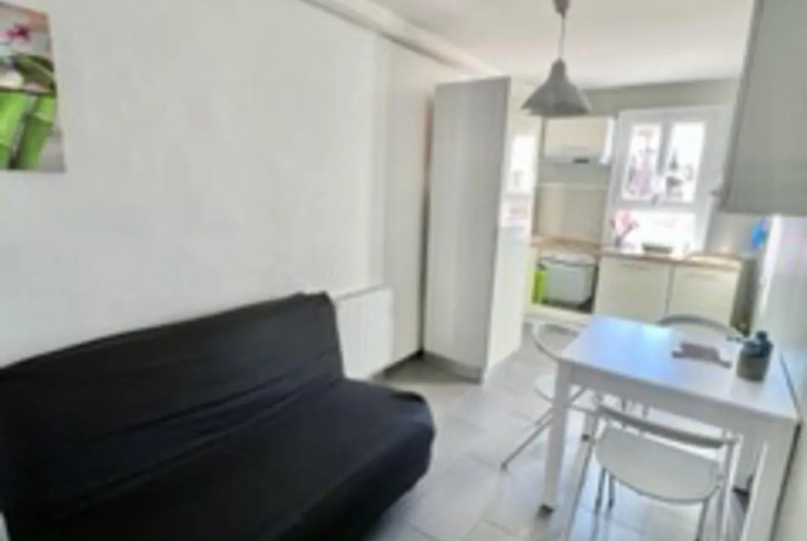 Appartement rénové de 34 m² à Perpignan, secteur Lycée Arago/Gare 