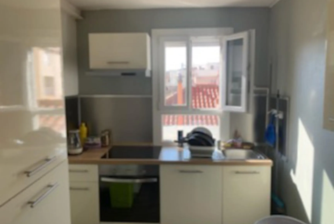 Appartement rénové de 34 m² à Perpignan, secteur Lycée Arago/Gare 