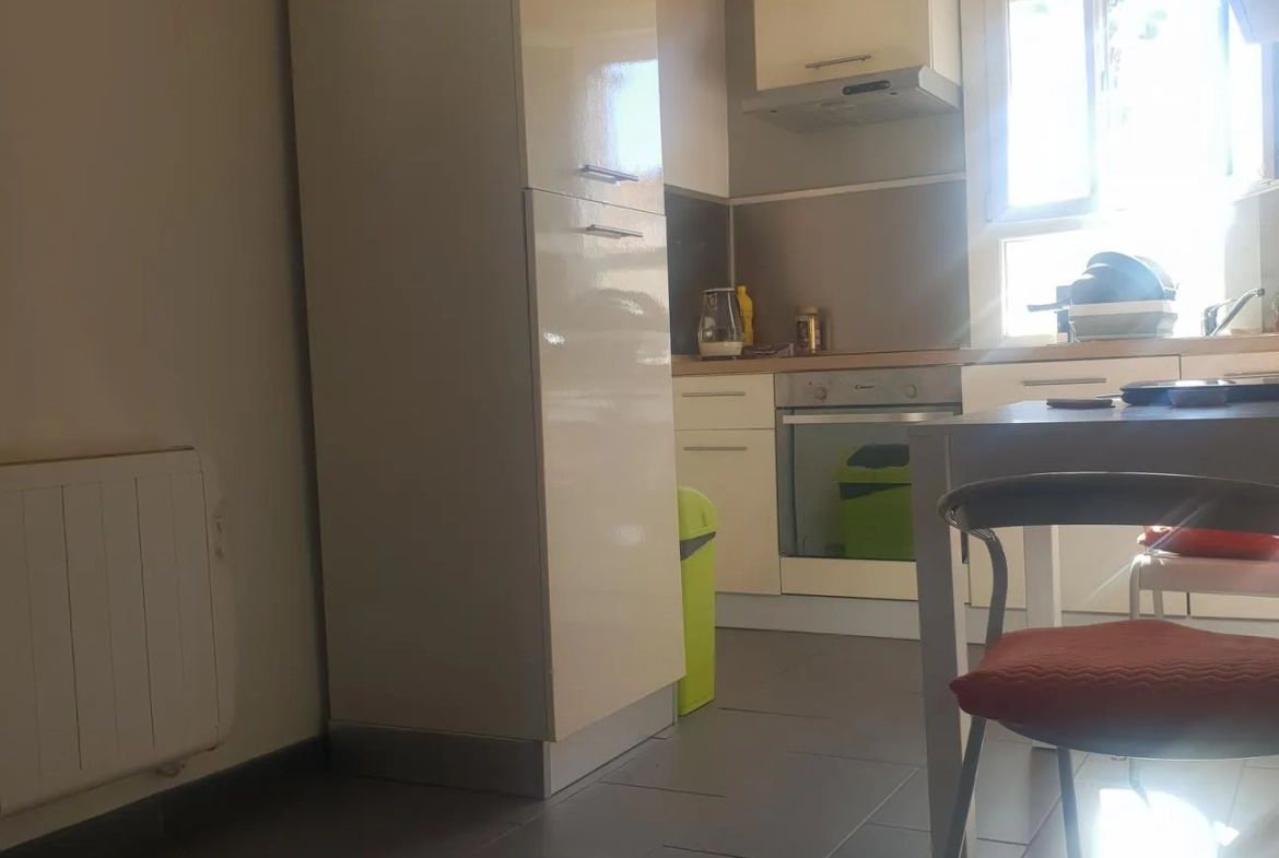 Appartement rénové de 34 m² à Perpignan, secteur Lycée Arago/Gare 