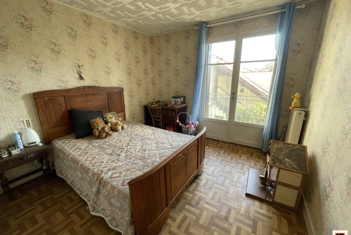 Maison avec dépendances à Gerzat, potentiel d'investissement et habitation idéale 