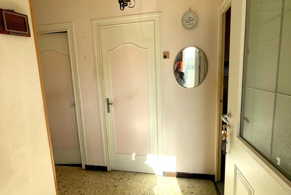 Maison avec dépendances à Gerzat, potentiel d'investissement et habitation idéale 
