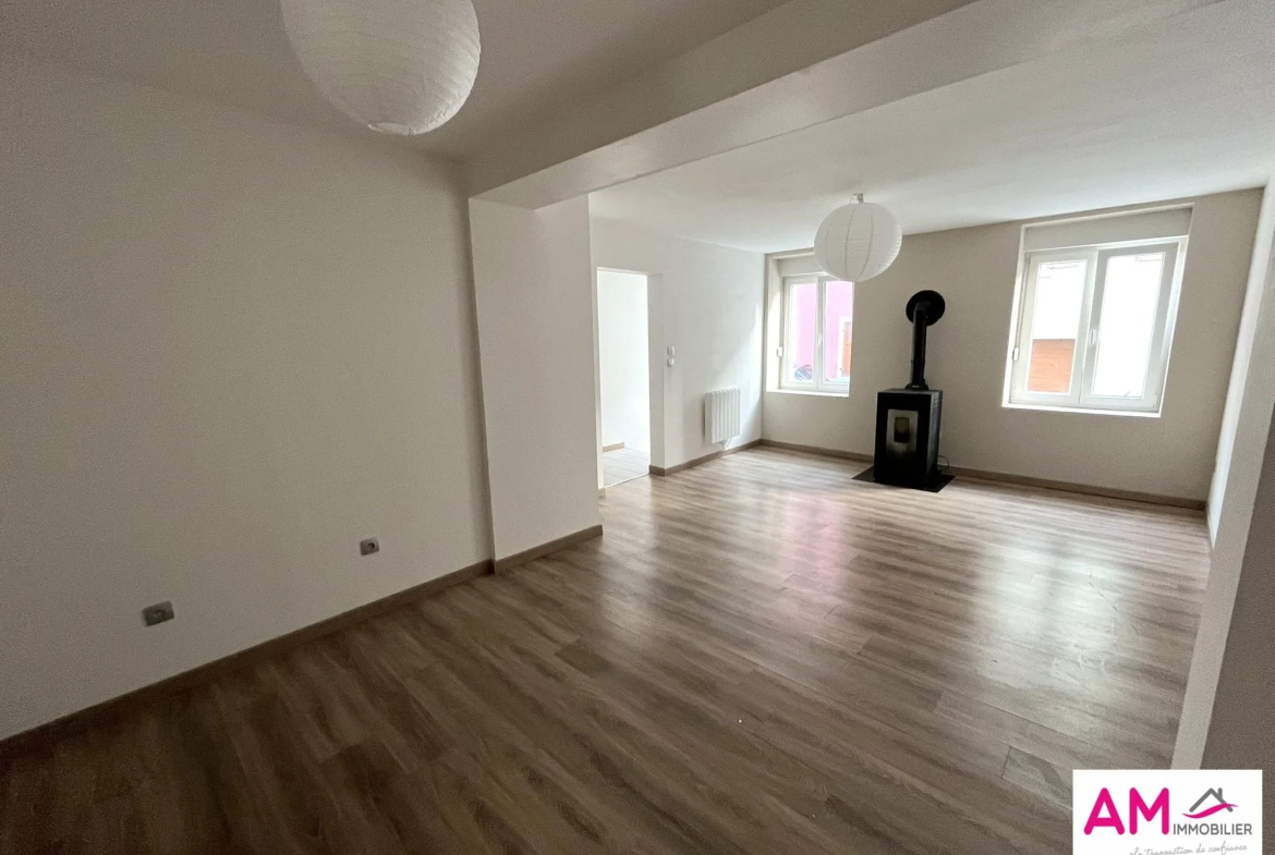 Maison de ville à Thann avec 3 chambres et sous-sol – Prix attractif 