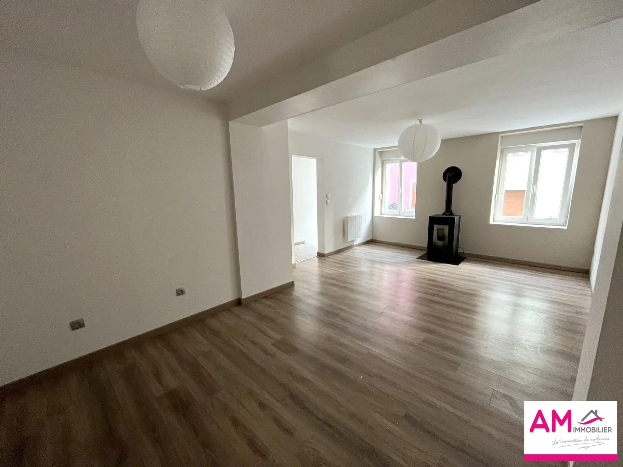 Maison de ville à Thann avec 3 chambres et sous-sol – Prix attractif 