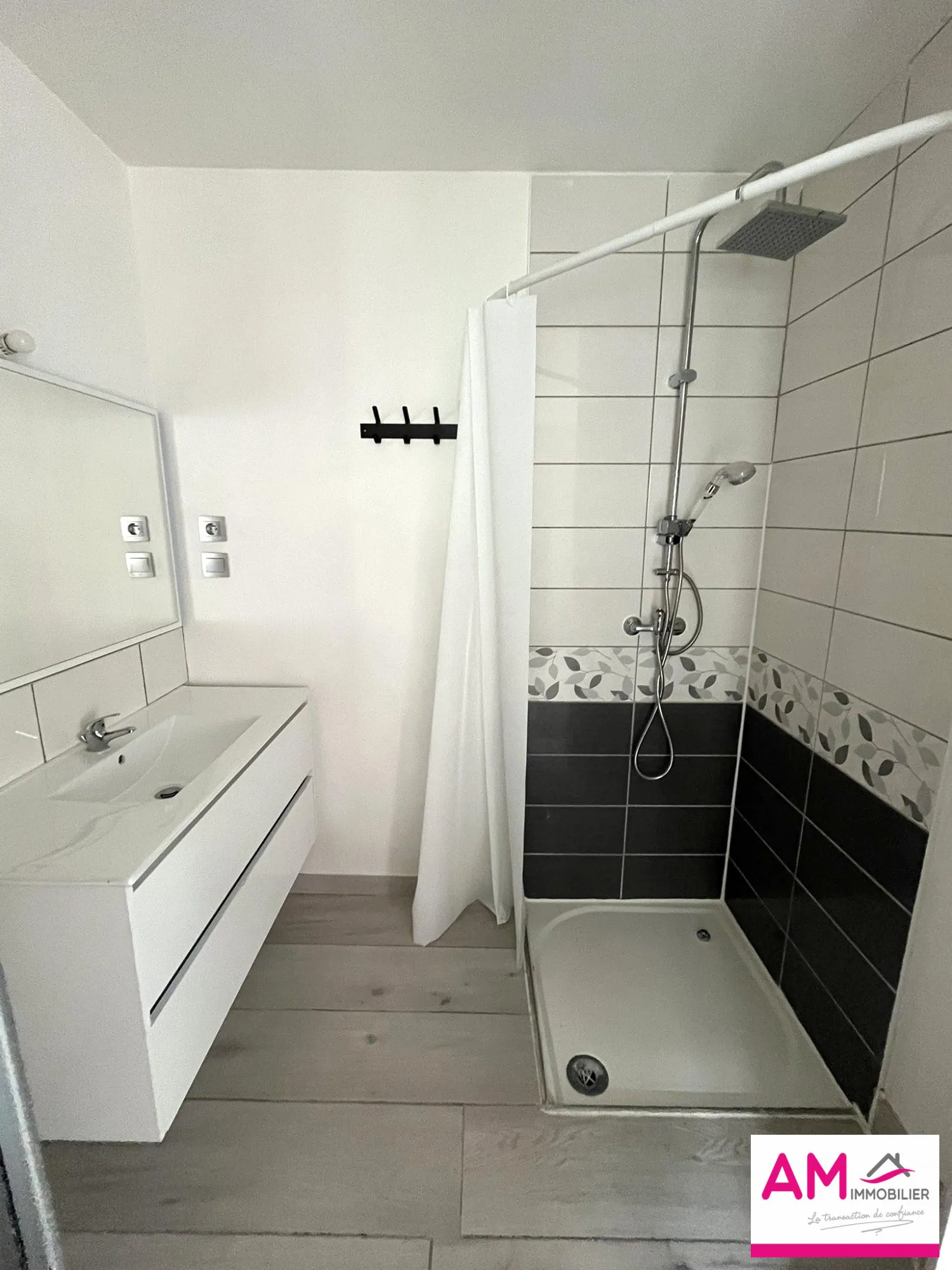 Maison de ville à Thann avec 3 chambres et sous-sol – Prix attractif 