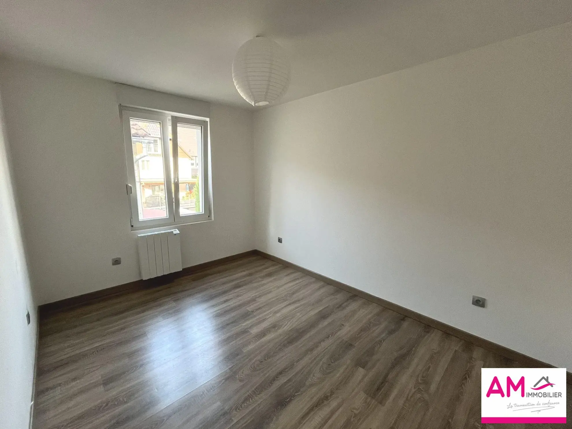 Maison de ville à Thann avec 3 chambres et sous-sol – Prix attractif 