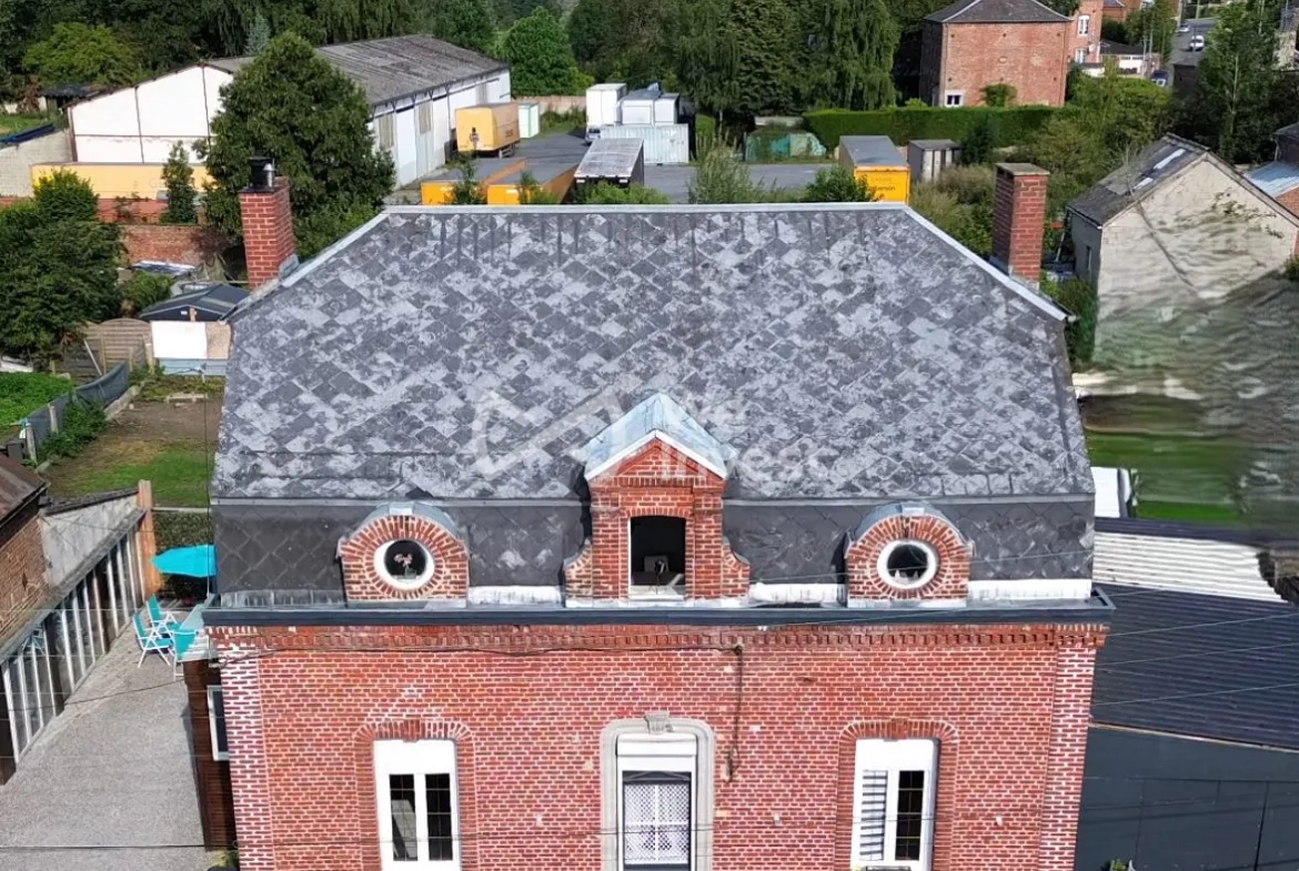 Maison à vendre à Wignehies de 184,90 m² avec terrasse et confort moderne 