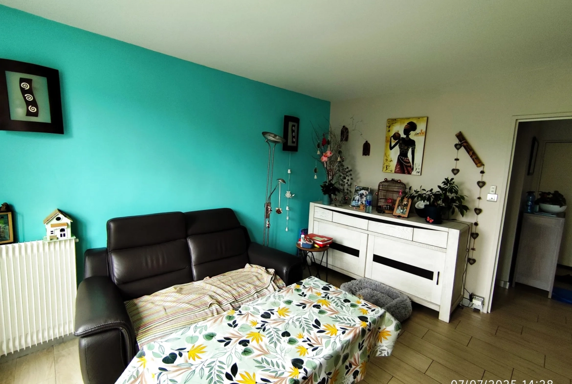 Appartement de 62,77 m² avec 2 chambres à Pontoise à vendre pour 189 000 € 