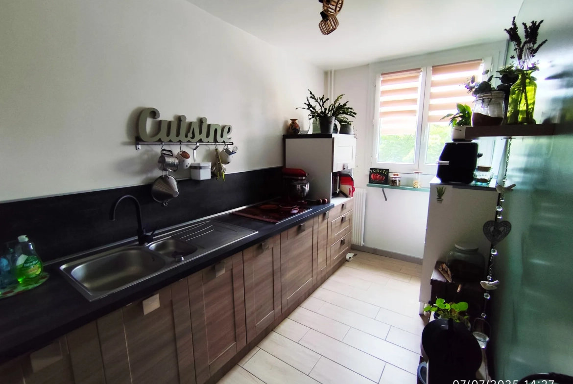 Appartement de 62,77 m² avec 2 chambres à Pontoise à vendre pour 189 000 € 