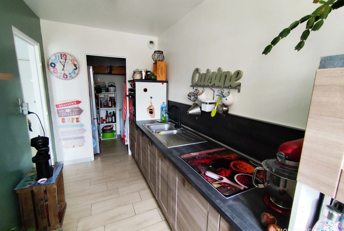 Appartement de 62,77 m² avec 2 chambres à Pontoise à vendre pour 189 000 € 
