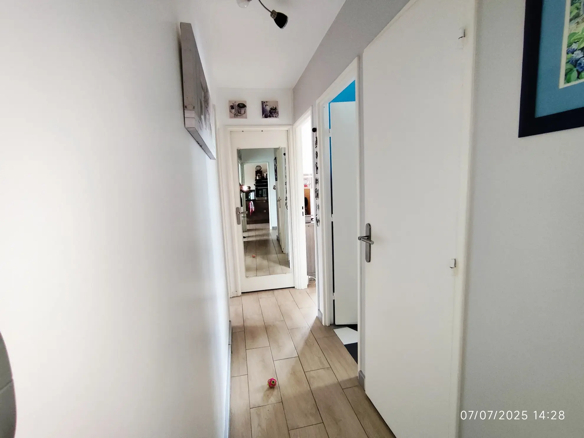 Appartement de 62,77 m² avec 2 chambres à Pontoise à vendre pour 189 000 € 
