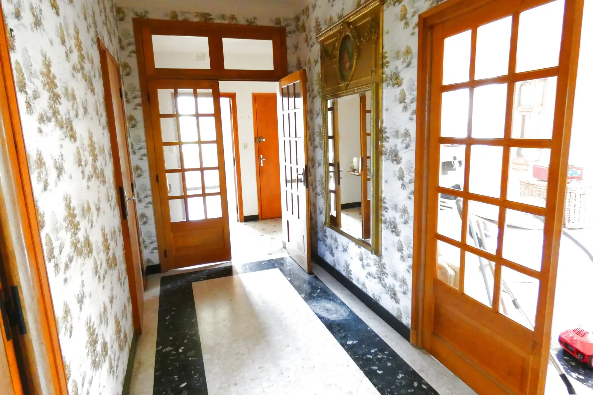 Maison familiale avec appartement indépendant à Ytrac proche Aurillac 