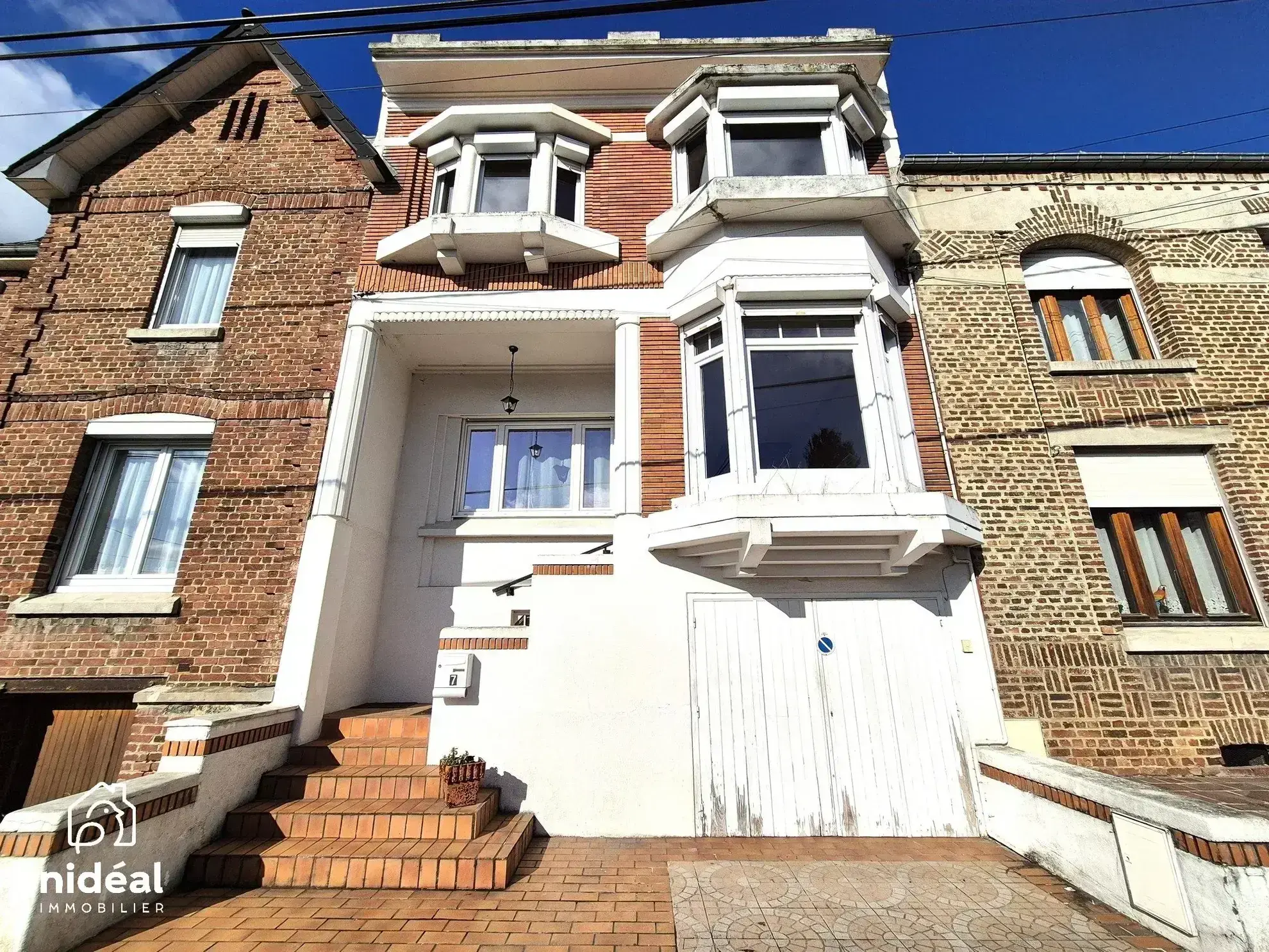 Maison à vendre à Aulnoye-Aymeries de 140 m² en centre-ville 