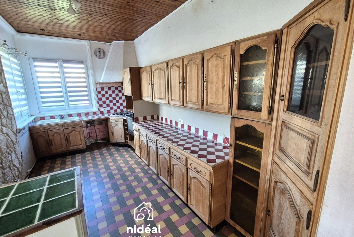 Maison à vendre à Aulnoye-Aymeries de 140 m² en centre-ville 